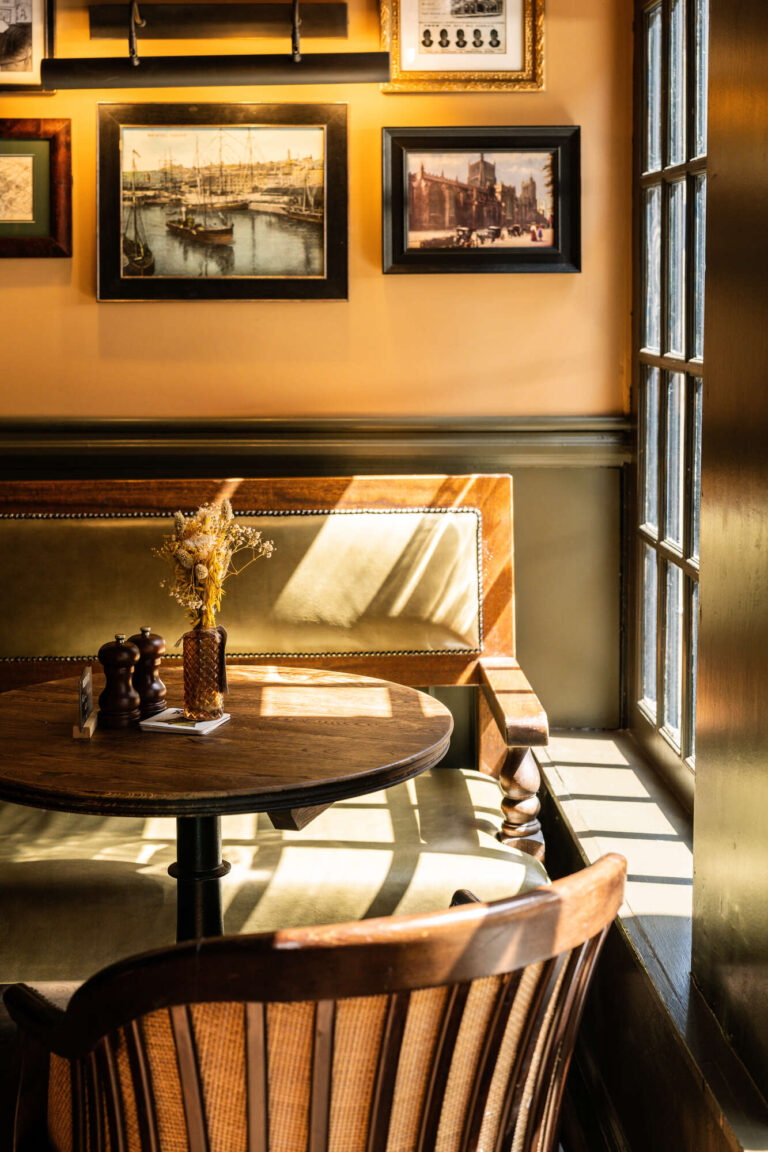 Snug area at the front of Hort's Townhouse